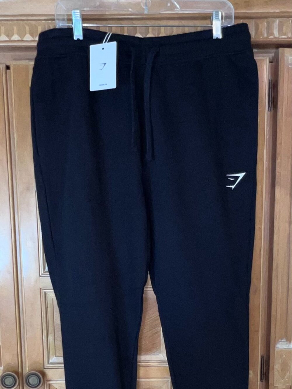 Gymshark Mens Crest Joggers Black Large NWT